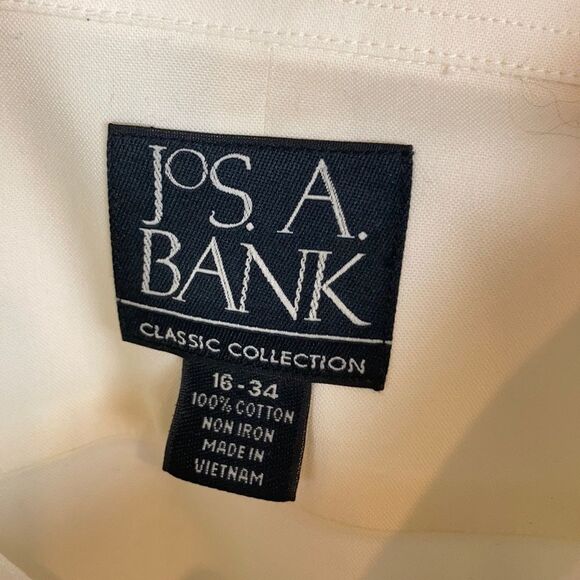 JOS. A. Bank Classic Collection Dress Shirt - Picture 4 of 5